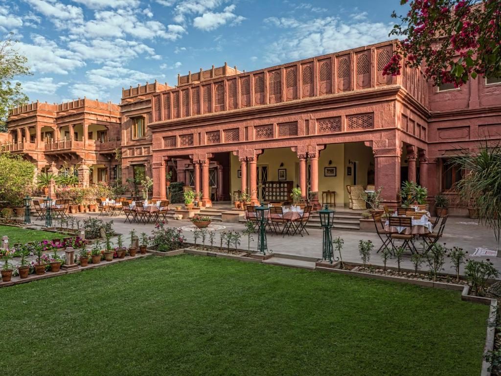 Ratan Vilas
