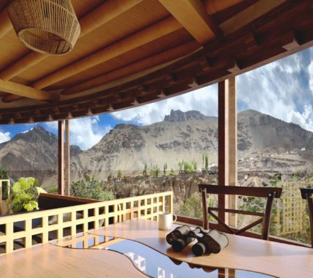 Snow Leoapard Mangyu Lodge Uitzicht