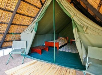 Safari tent, Speke Bay