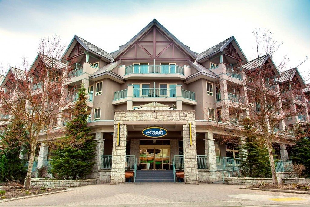 Summit Lodge Boutique Hotel