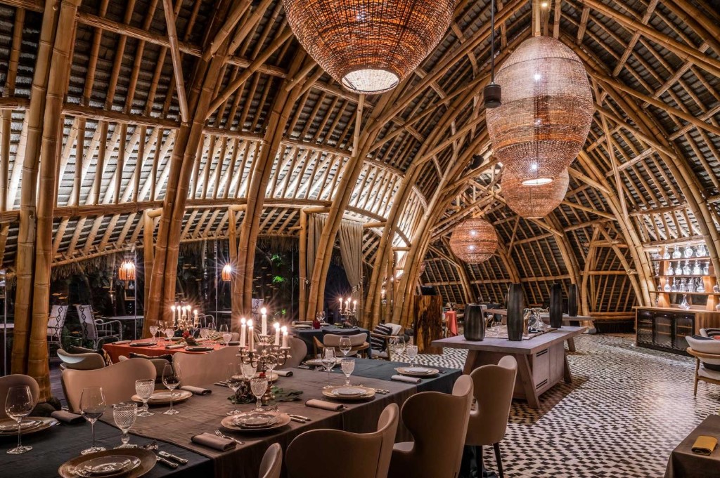 Sundy Praia Lodge restaurant