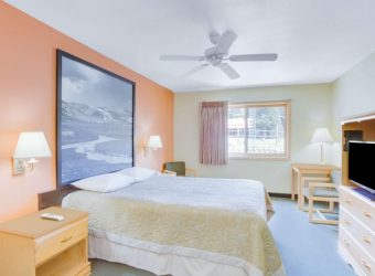 Invalide kamer, Super 8 Cooke City