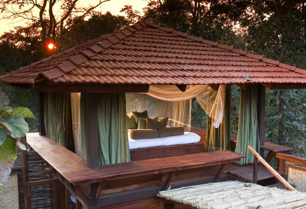 Taj Baghvan