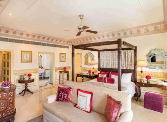 Rang Mahal suite