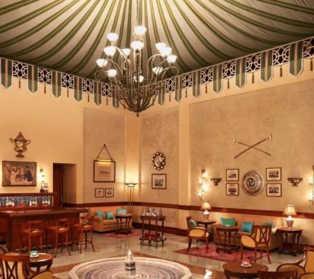 Polo Bar