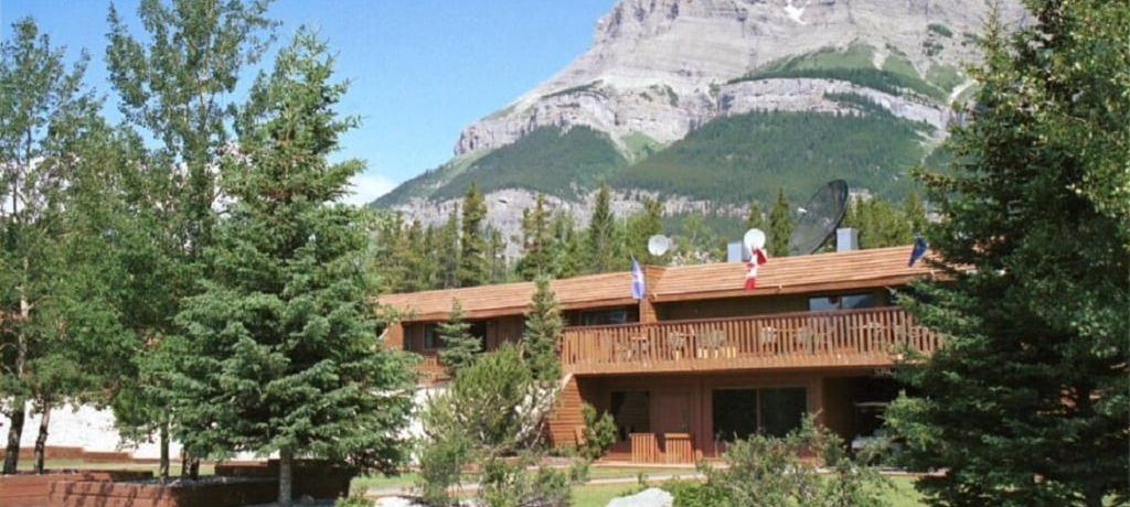 The Crossing Hotel