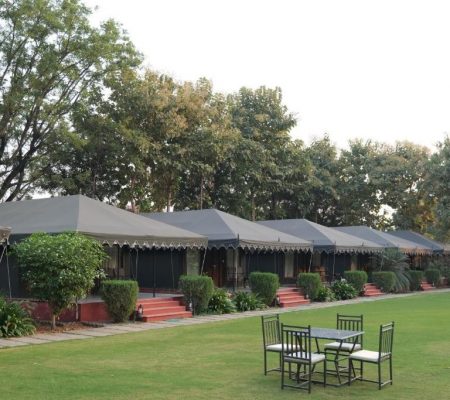 The Shergarh Resort Tuin van Shergarh Resort