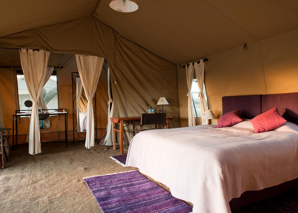 Safari tent Under Canvas Tented Camp