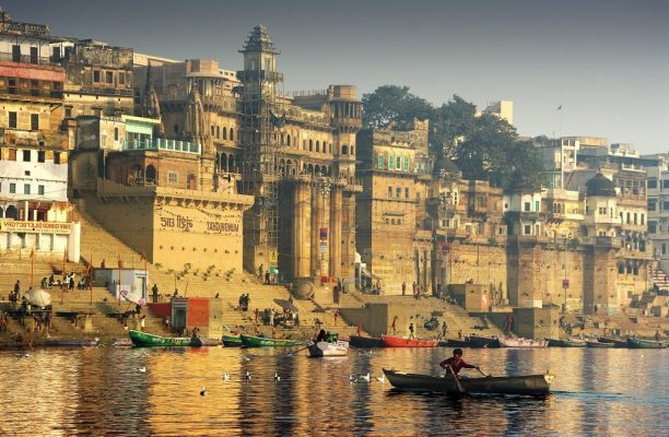 Varanasi, Rondreis tijgers en tempels