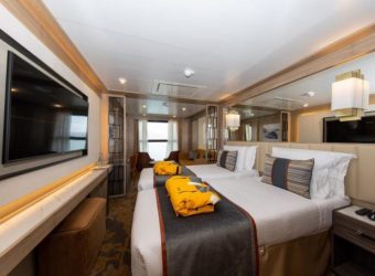 Suite, World Explorer