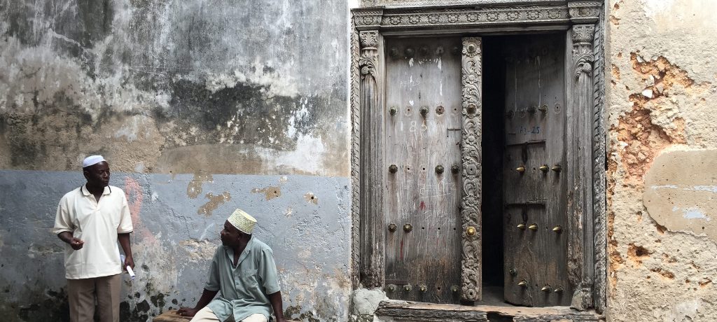 Gujarati-deur, Zanzibar