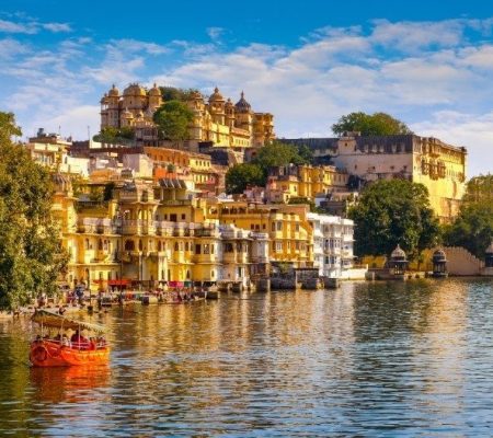 Lake Pichola, Udaipur, India - Shutterstock Udaipur, Rondreis Rajasthan