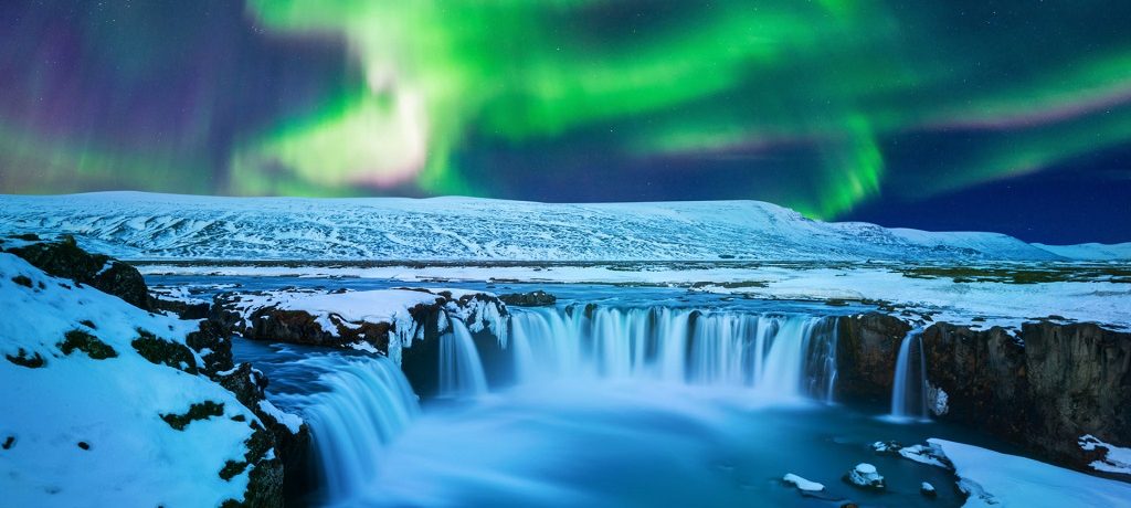 Noorderlicht, Winter IJsland - Shutterstock Luxe Noorderlicht winter IJsland
