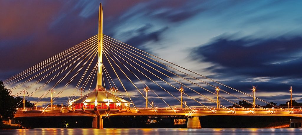 Brug Winnipeg, Manitoba, Arctisch Canada - Shutterstock