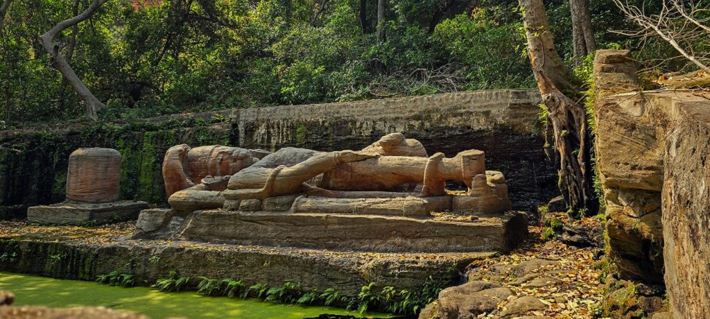 Shesh Saiyya, Bandhavgarh Fort, India - Shutterstock