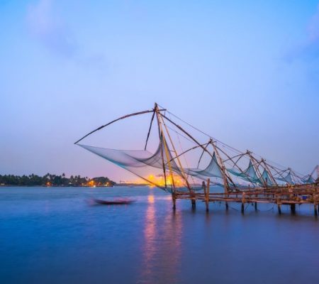 Chinese visnetten, Kochi, Kerala, India - Shutterstock Kochi