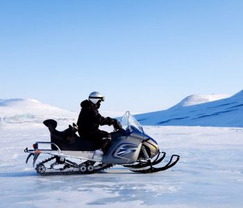 Sneeuwscooter Noorwegen - Shutterstock Sneeuwscooter Noorwegen - Shutterstock