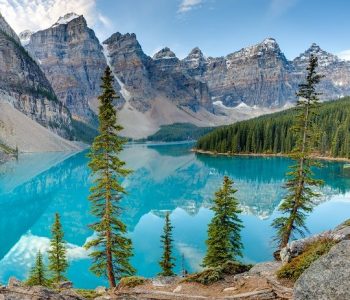 Lake Moraine, Banff, Canada - Shutterstock Luxe rondreis Rocky Mountains