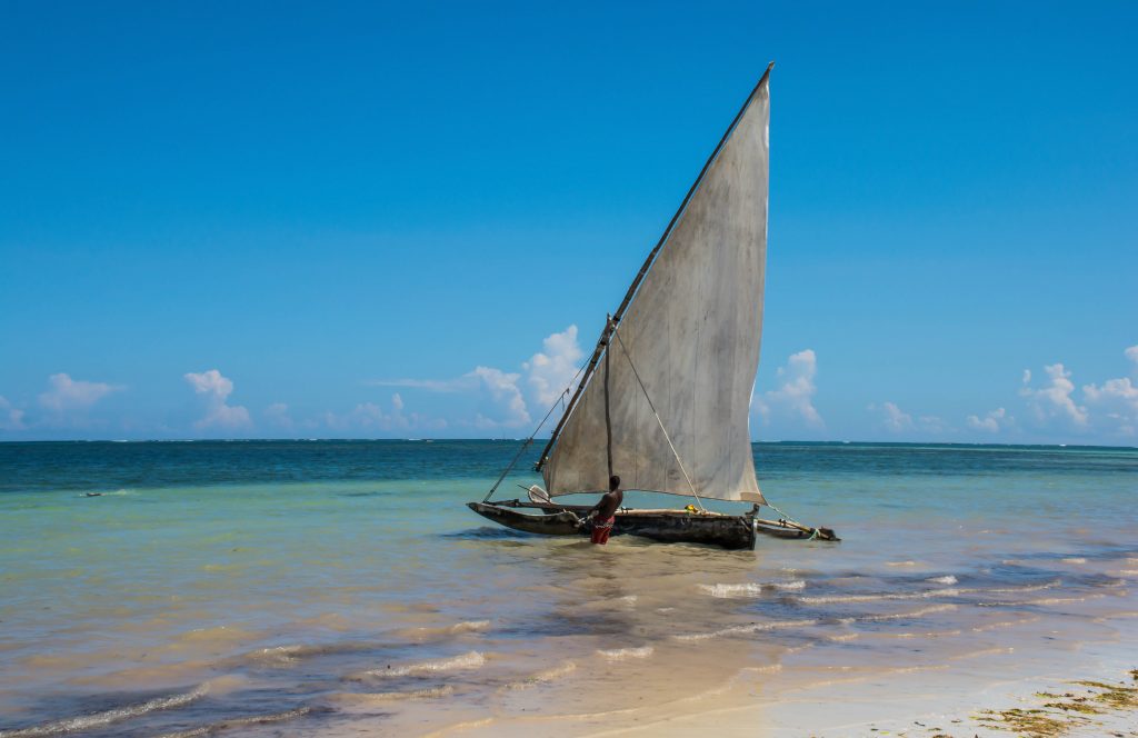 Diani Beach - safari rondreis Kenia en strand