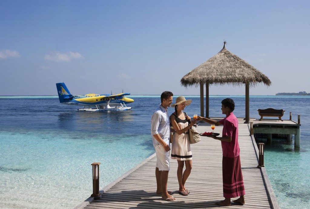 vilamendhoo island resort